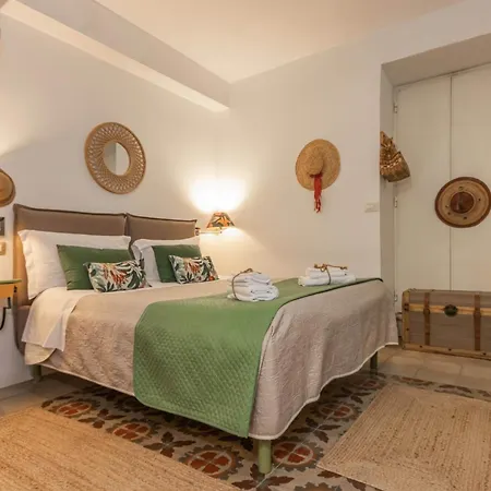 Extravacanza Station *